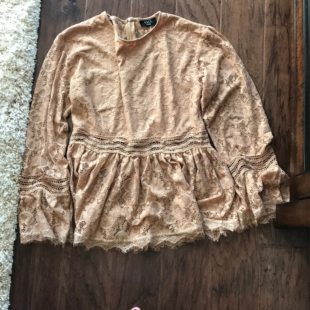 Lace peplum top